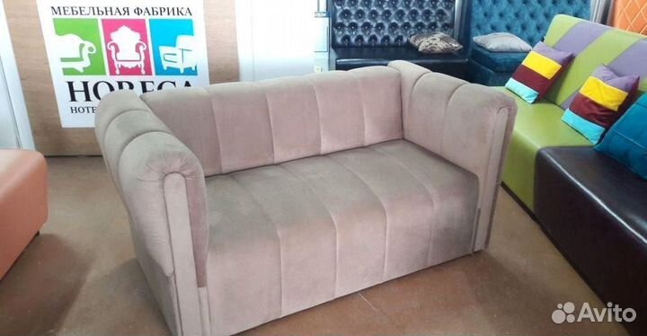 Диван с подушками для кафе оптом и в розницу