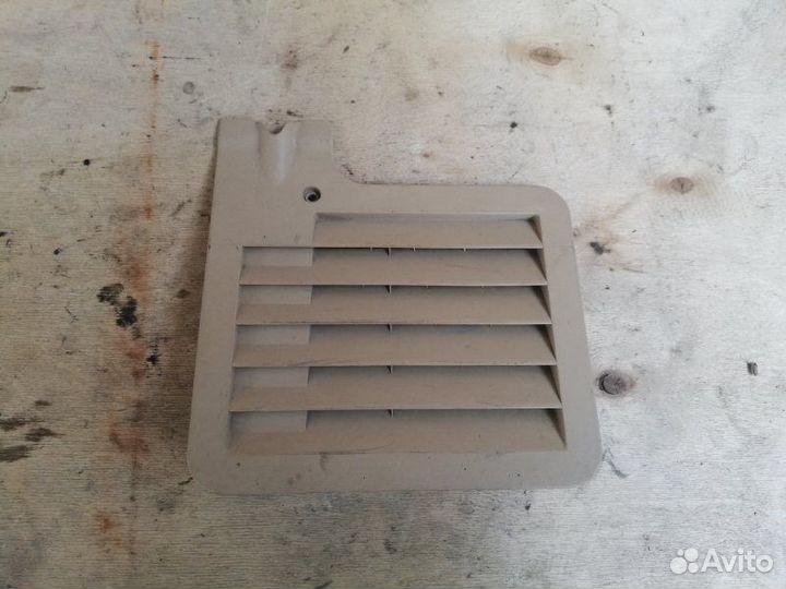 Дефлектор воздушный задний правый Mercedes-Benz