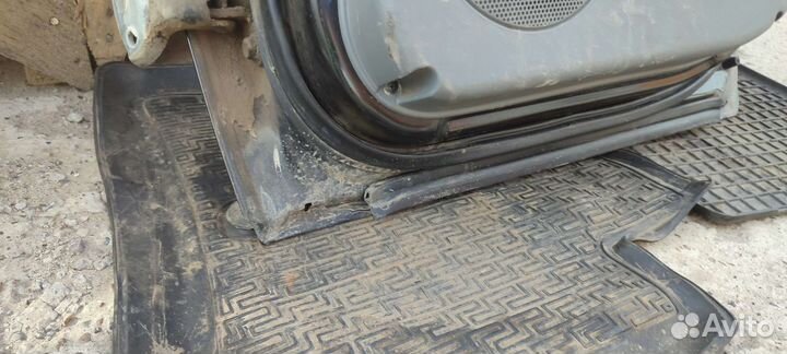 Задняя правая дверь chevrolet lacetti хэтчбек