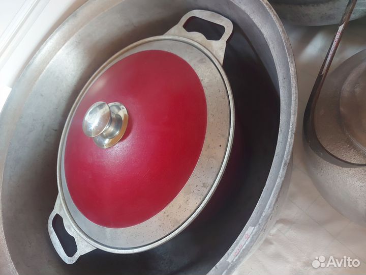 Казан чугунный СССР