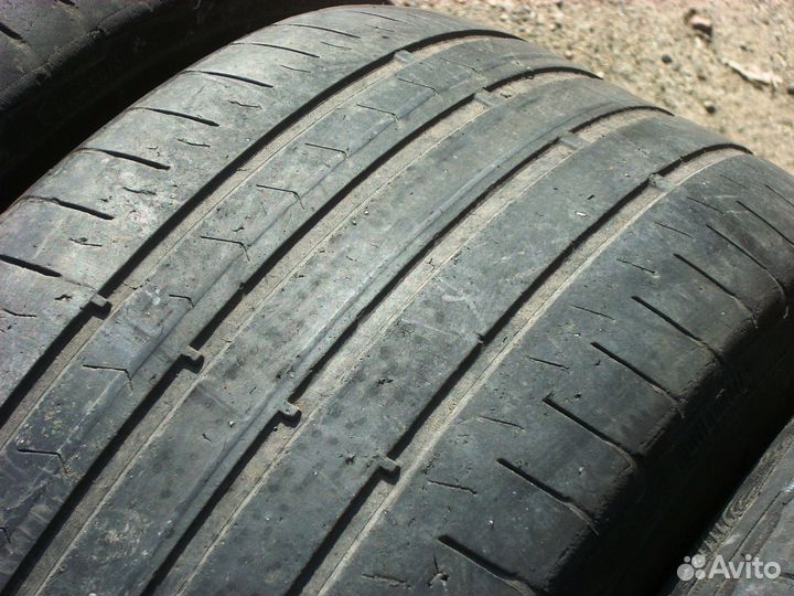 Continental ContiPremiumContact 5 215/55 R17 94W