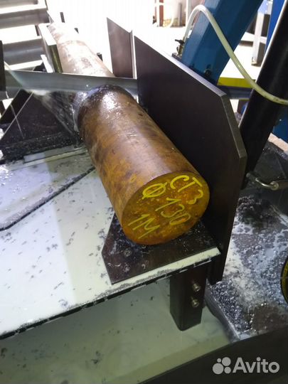 Распил металла лентопильным станком