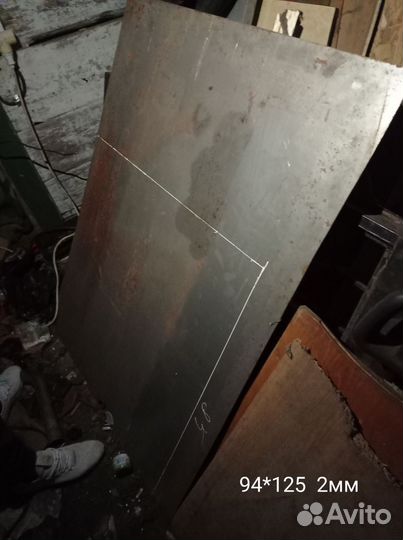 Лист металла 94*125, 2 мм
