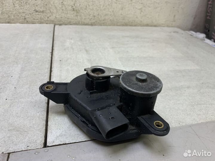 Мотор управления заслонками впускного коллектора