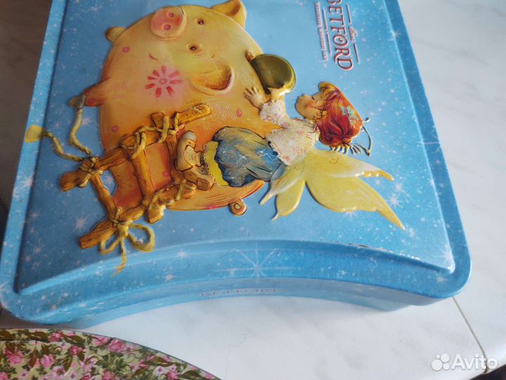 Железные коробки для сыпучих продуктов или чая