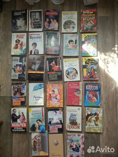 Романы (книги)