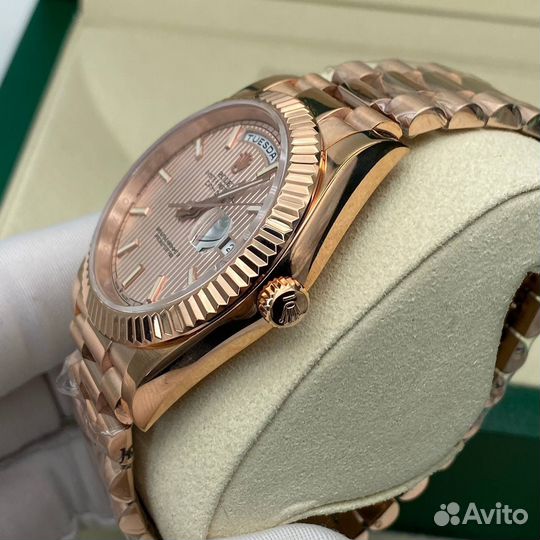 Роскошные мужские часы Rolex Day-Dat