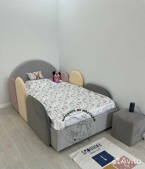 Детская кроватка 120/200