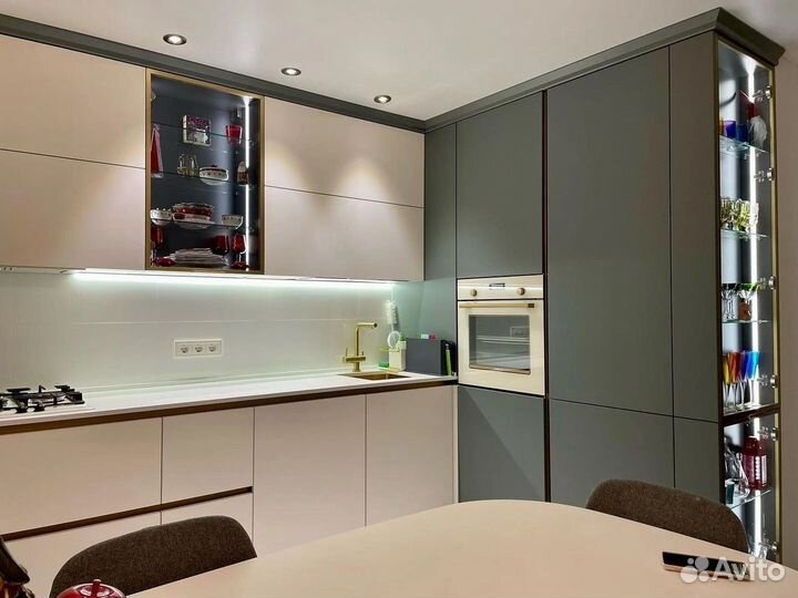 Кухня на заказ новая