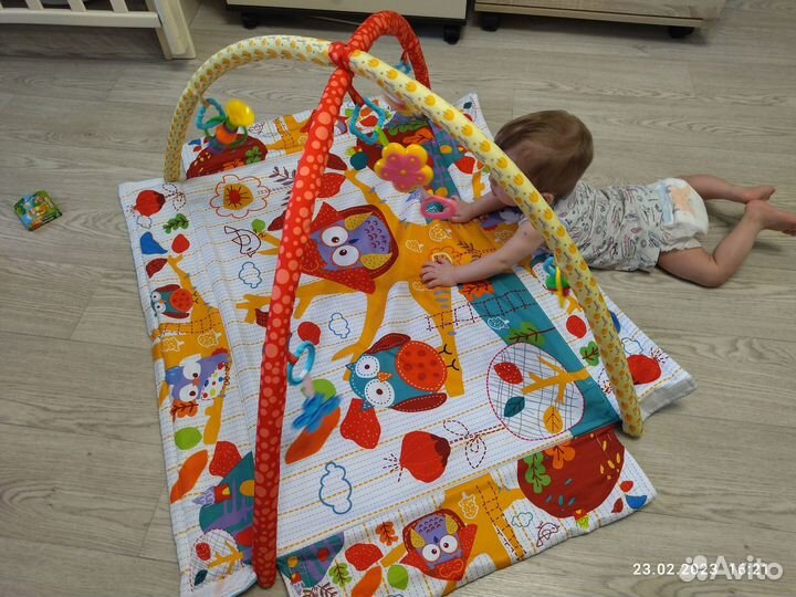 Развивающий коврик