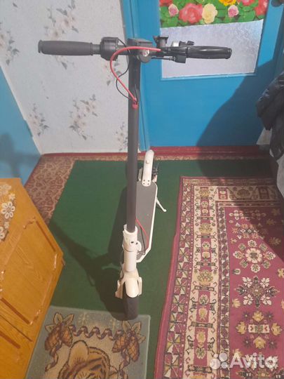 Электросамокат новый