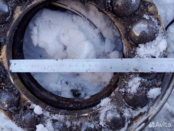 Шарики в бронзовом сепараторе