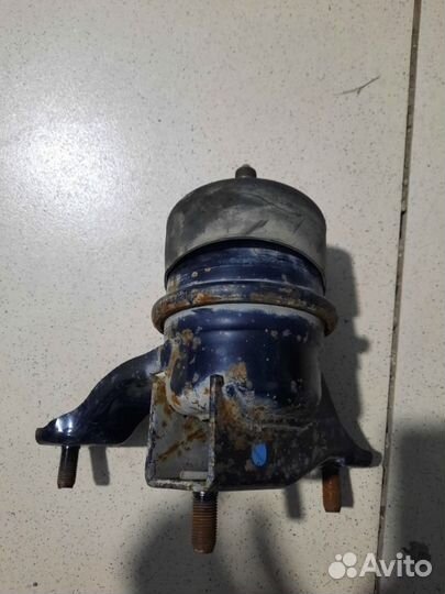 Подушка двигателя правая Тoyota Camry V50 2012+