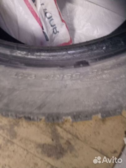 Hankook Winter I'Pike 215/55 R17 94