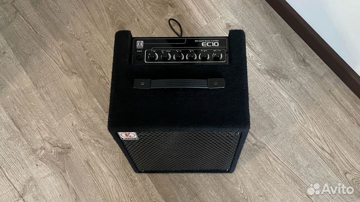 Eden EC10 50W 1x10 басовый комбик