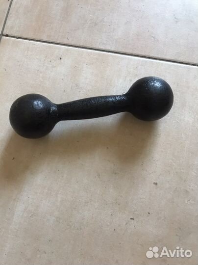 Гантеля 1,5 кг