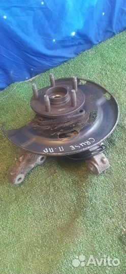 Кулак поворотный передний правый Chevrolet Cruze