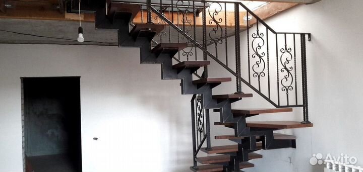 Лестница в дом. Заключаем договор