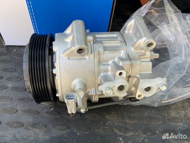 Компрессор кондиционера Toyota rav4