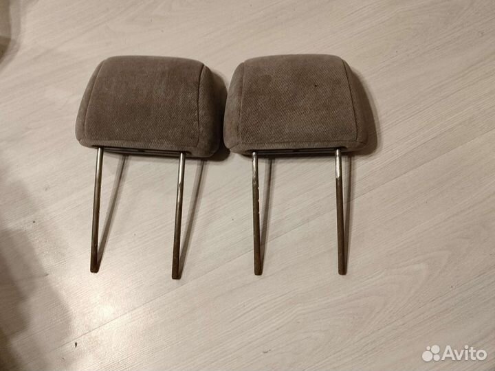 Подголовники