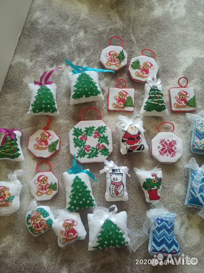 Елочные украшения