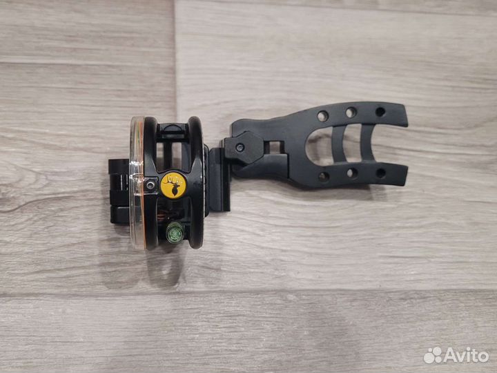 Прицел для блочного лука