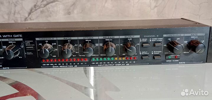 Alesis 3630 динамический процессор