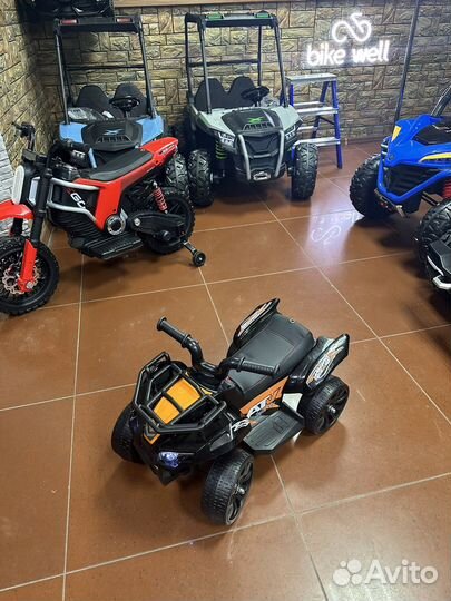 Квадроцикл электромобиль детский