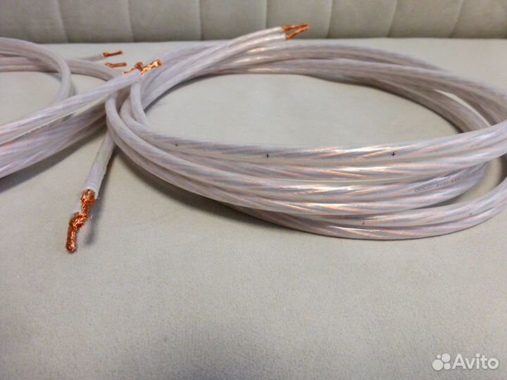 Акустический кабель Qed