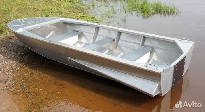 Дюралевая лодка Мста-Н 3.5 м., новая, с булями