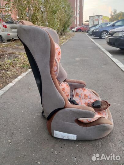 Детское универсальное автокресло