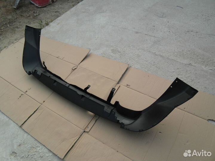 Спойлер заднего бампера Mitsubishi Outlander XL 09