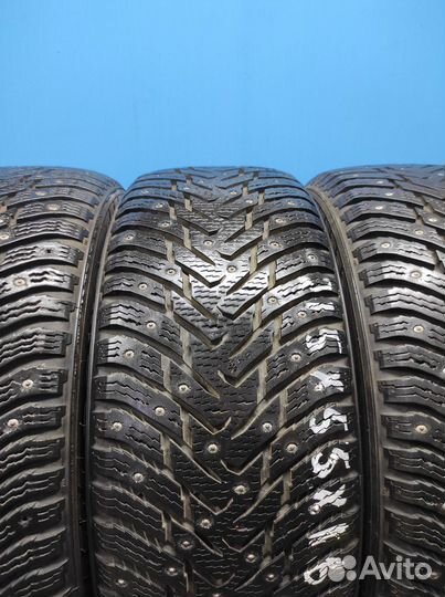 Nokian Tyres Hakkapeliitta 8 215/55 R16 97T