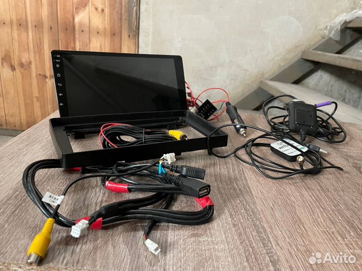 Магнитола teyes cc2 plus
