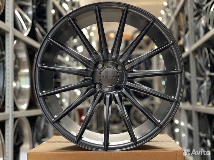 Диски 4*100 R18 Vossen VFS2