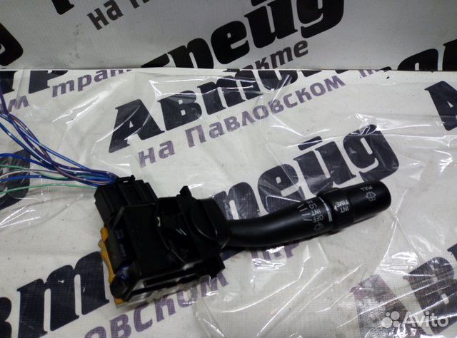 Подрулевой переключатель дворников Toyota Camry