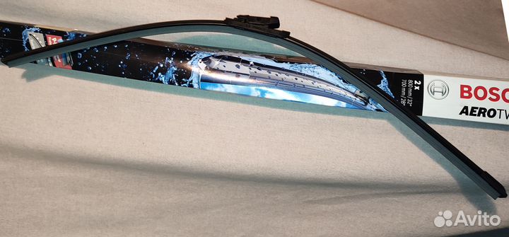 Щетка стеклоочистителя Bosh 700мм на Opel Zafira C