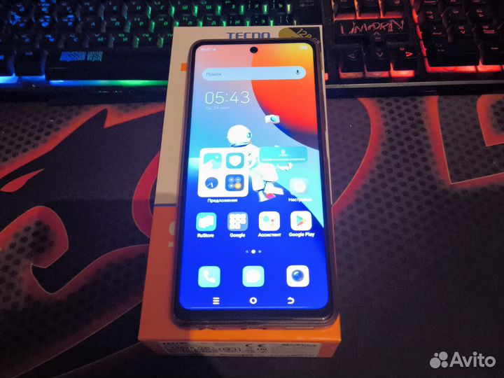 TECNO Spark 10 Pro, 8/128 ГБ