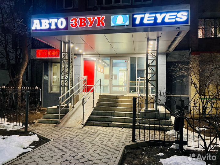 Камера заднего вида 640*480