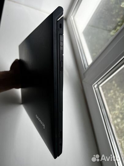 Ноутбук lenovo