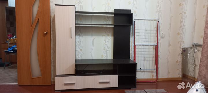 Стенка в гостиную