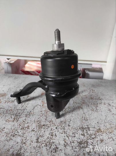 Опора двигателя гидравлическая Toyota 12362-28100