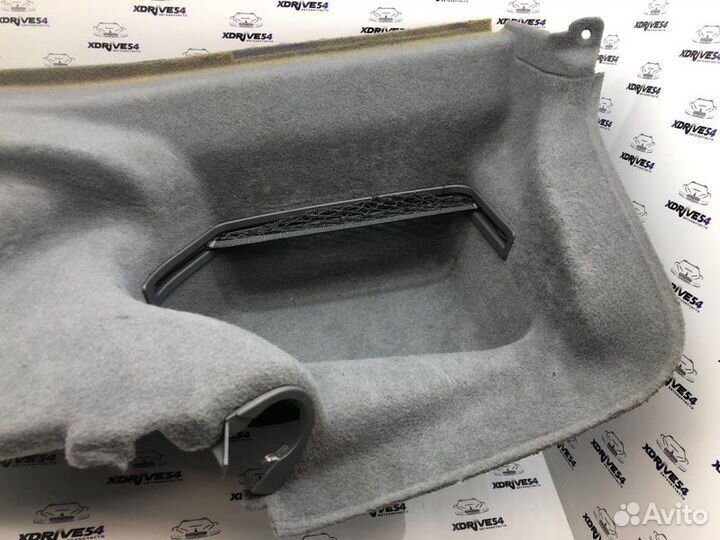 Обшивка багажника задняя левая Bmw 750I F01 N63B44