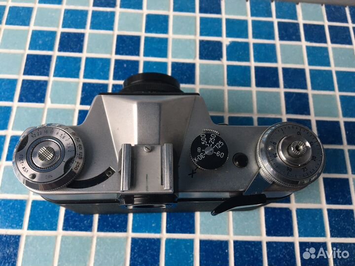 Фотоаппарат Зенит Е