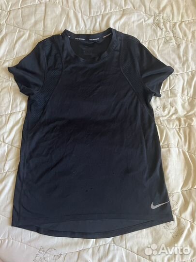 Футболка nike dri fit