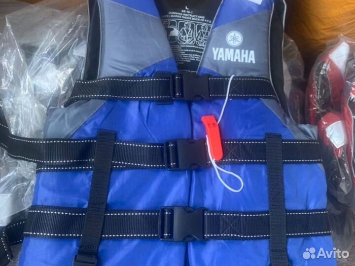 Спасательный жилет взрослый