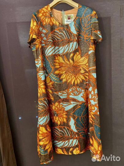 Разная женская одежда винтаж