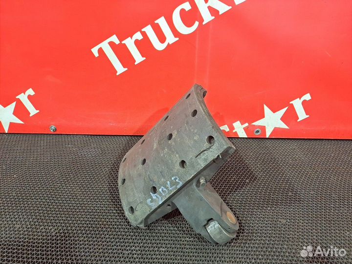 Колодка тормозная передняя