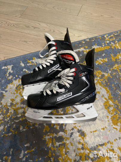 Коньки хоккейные 8.5 размер