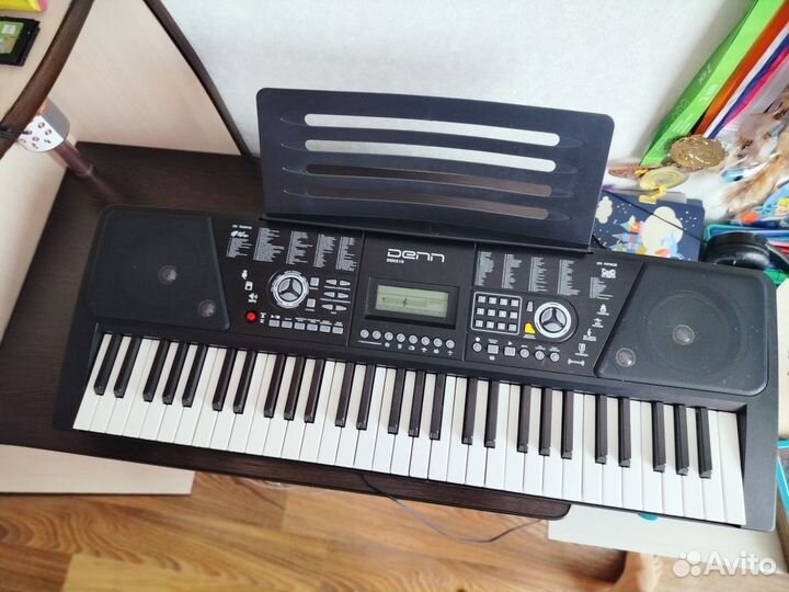 Синтезатор denn dek610